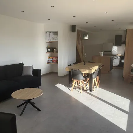 Maison Leonora Saint-Genix-sur-Guiers Extérieur photo