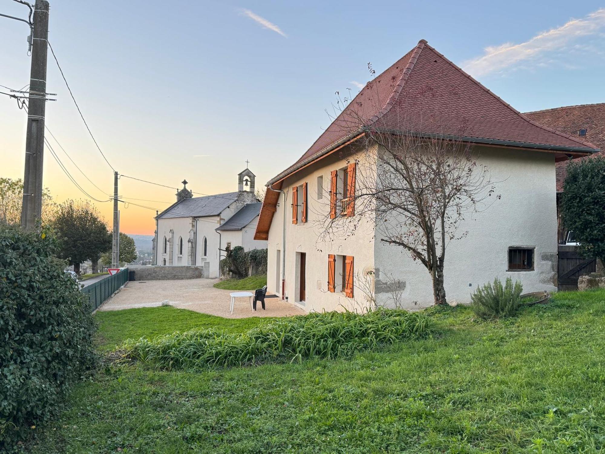 Maison Leonora * Saint-Genix-sur-Guiers